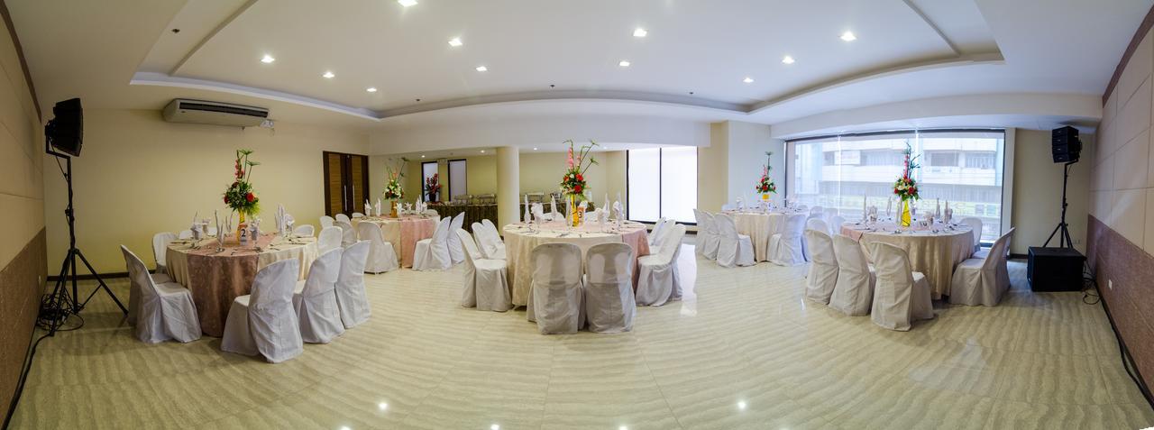 אילוילו Madison Hotel Phl מראה חיצוני תמונה