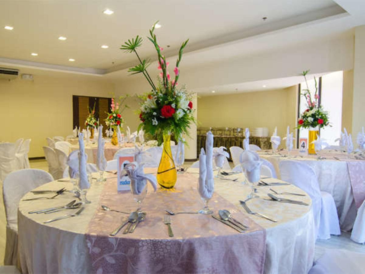 אילוילו Madison Hotel Phl מראה חיצוני תמונה